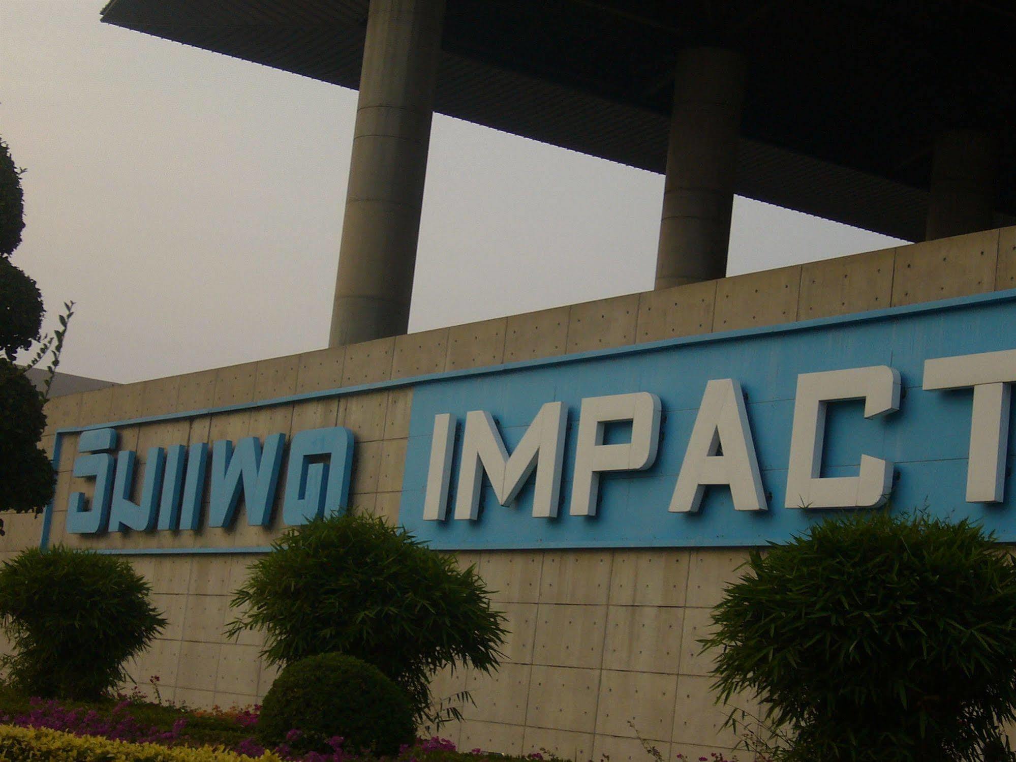 Impact Muang Thong Thani Service Condominium Pak Kret Exterior foto
